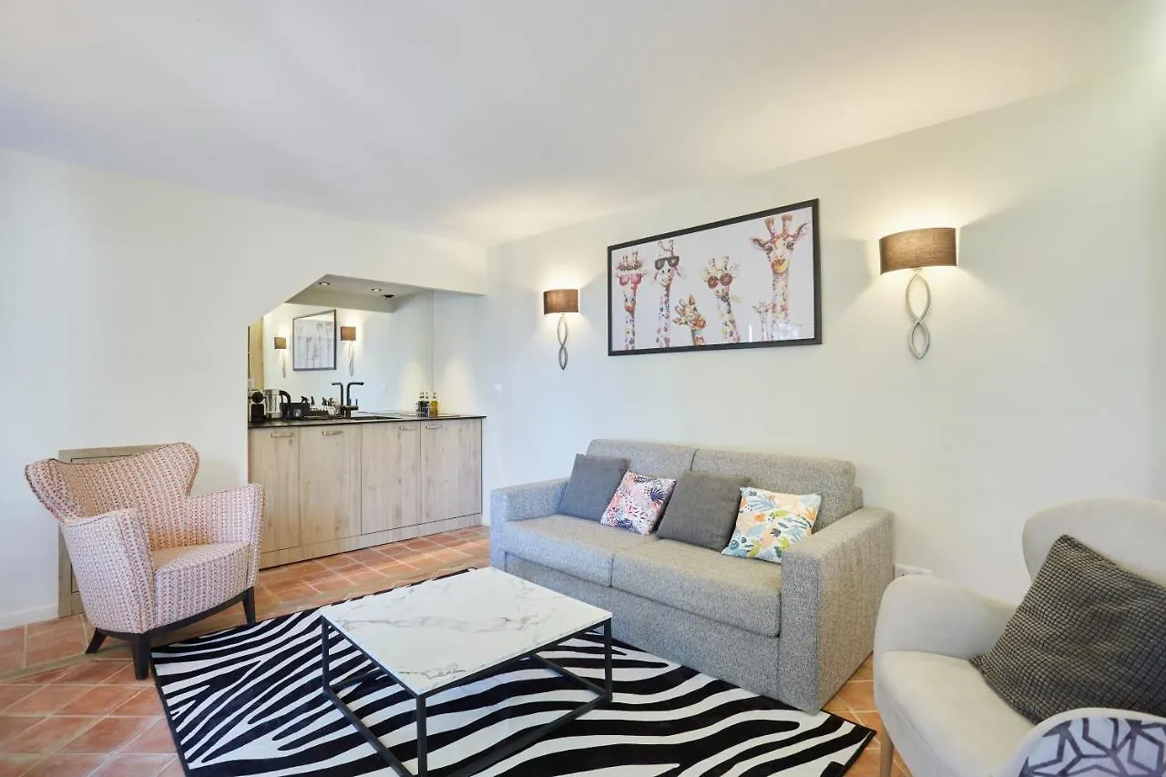 Apartment Exclusif Appart Piscine Chauffee De Luxe 10 Min Centre Aixenpc Belvoir Sissi Aix-en-Provence